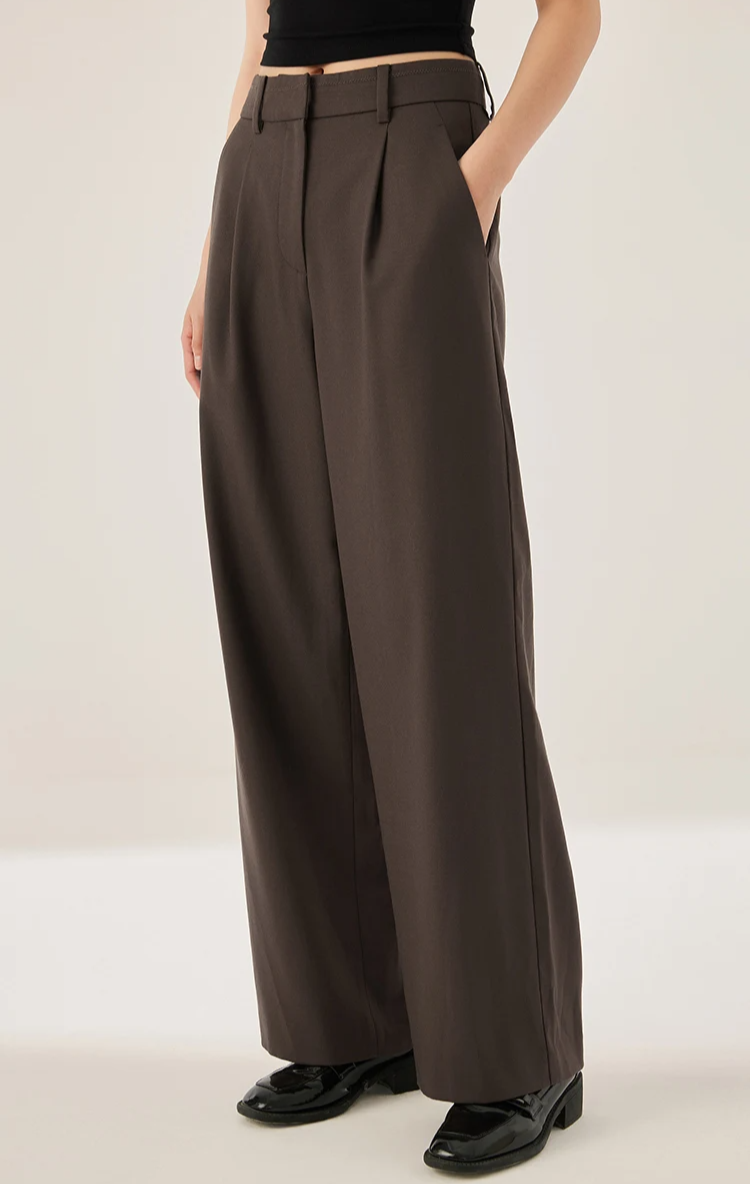 Pantalón Recto de Lana Australiana con Detalle de Cuentas – Invierno