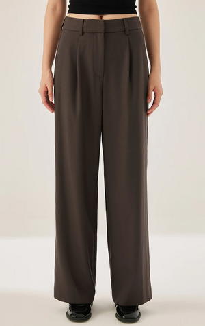 Pantalón Recto de Lana Australiana con Detalle de Cuentas – Invierno