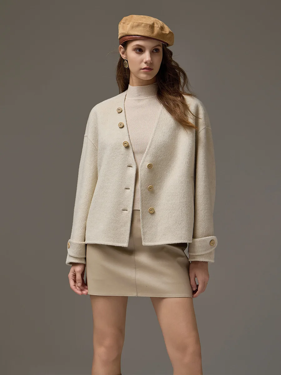 Chaqueta de Lana y Seda con Bufanda Desmontable