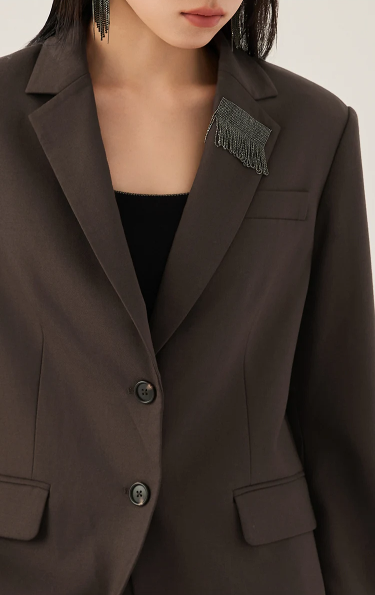 Blazer regular en estambre con bordado de lentejuelas y lana australiana